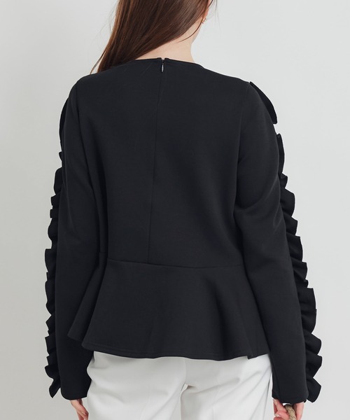 PICCIN PERLA(ピッチンペルラ)の「フリルスリーブペプラムプルオーバー(Tシャツ/カットソー・レディース・ブラック/オフホワイト・M)」の12枚目の写真