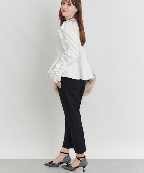 PICCIN PERLA(ピッチンペルラ)の「フリルスリーブペプラムプルオーバー(Tシャツ/カットソー・レディース・ブラック/オフホワイト・M)」の8枚目の写真