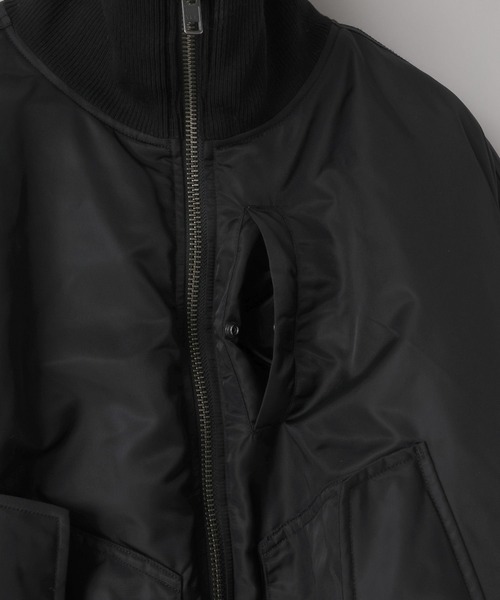 LOWRYS FARM（ローリーズファーム）の「【LFM(U)】ハイネックショートＭＡ－１　 1069600（MA-1・メンズ・カーキ/ブラック・LARGE/MEDIUM）」の22枚目の写真