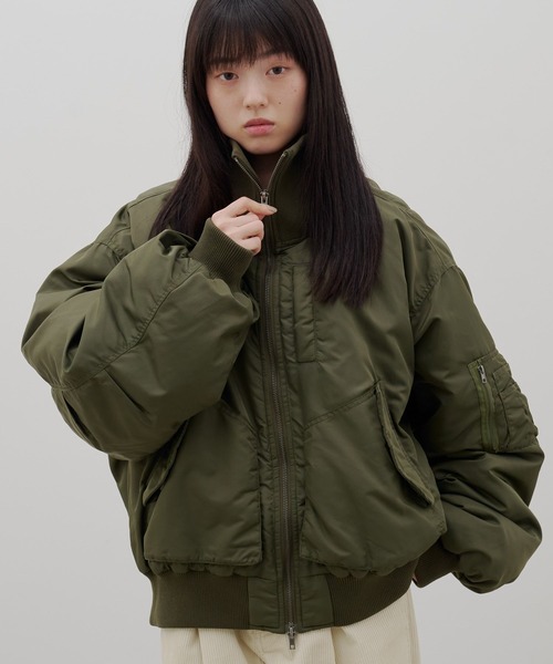 LOWRYS FARM（ローリーズファーム）の「【LFM(U)】ハイネックショートＭＡ－１　 1069600（MA-1・メンズ・カーキ/ブラック・LARGE/MEDIUM）」の5枚目の写真