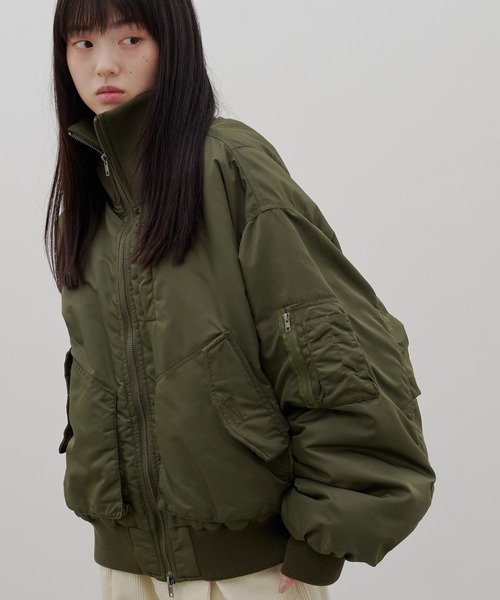 LOWRYS FARM（ローリーズファーム）の「【LFM(U)】ハイネックショートＭＡ－１　 1069600（MA-1・メンズ・カーキ/ブラック・LARGE/MEDIUM）」の7枚目の写真