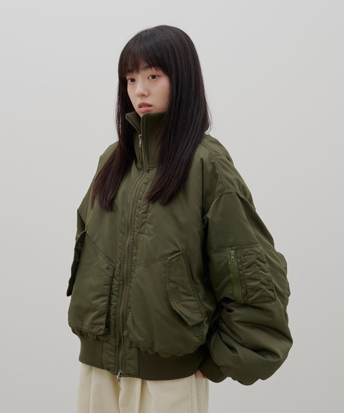 LOWRYS FARM（ローリーズファーム）の「【LFM(U)】ハイネックショートＭＡ－１　 1069600（MA-1・メンズ・カーキ/ブラック・LARGE/MEDIUM）」の8枚目の写真