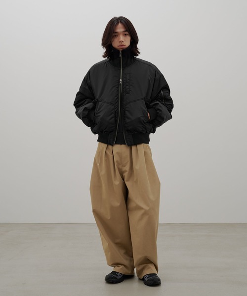 LOWRYS FARM（ローリーズファーム）の「【LFM(U)】ハイネックショートＭＡ－１　 1069600（MA-1・メンズ・カーキ/ブラック・LARGE/MEDIUM）」の10枚目の写真