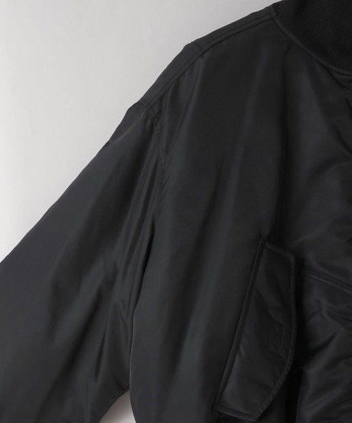LOWRYS FARM（ローリーズファーム）の「【LFM(U)】ハイネックショートＭＡ－１　 1069600（MA-1・メンズ・カーキ/ブラック・LARGE/MEDIUM）」の20枚目の写真