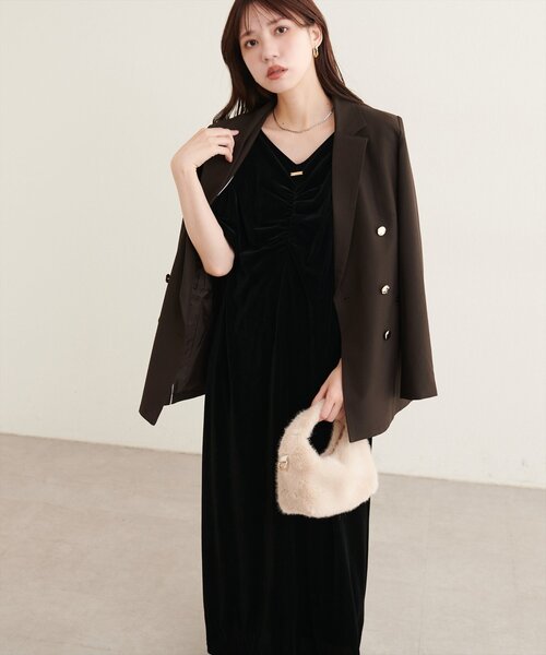 natural couture(ナチュラルクチュール)の「フロントギャザーベロア5分袖ワンピース(ワンピース・レディース・モカ/ブラウン/ブラック・FREE)」の1枚目の写真