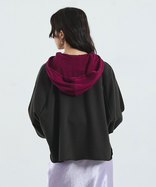 ROSE BUD(ローズバッド)の「【Champion別注】SIDE LINE SWEAT(スウェット・レディース・レッド/グレー/ネイビー/チャコール・ONE SIZE)」の12枚目の写真