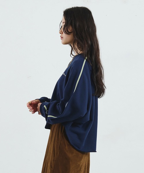 ROSE BUD(ローズバッド)の「【Champion別注】SIDE LINE SWEAT(スウェット・レディース・レッド/グレー/ネイビー/チャコール・ONE SIZE)」の18枚目の写真
