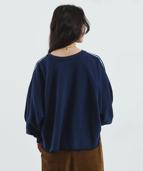 ROSE BUD(ローズバッド)の「【Champion別注】SIDE LINE SWEAT(スウェット・レディース・レッド/グレー/ネイビー/チャコール・ONE SIZE)」の19枚目の写真