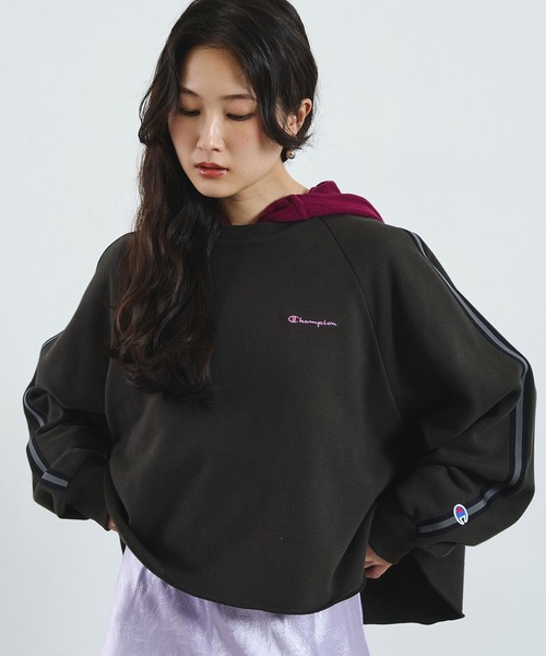 ROSE BUD(ローズバッド)の「【Champion別注】SIDE LINE SWEAT(スウェット・レディース・レッド/グレー/ネイビー/チャコール・ONE SIZE)」の16枚目の写真