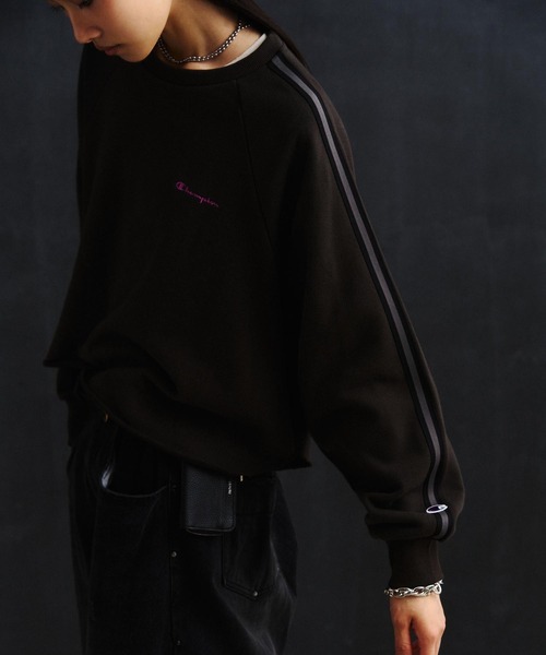 ROSE BUD(ローズバッド)の「【Champion別注】SIDE LINE SWEAT(スウェット・レディース・レッド/グレー/ネイビー/チャコール・ONE SIZE)」の7枚目の写真