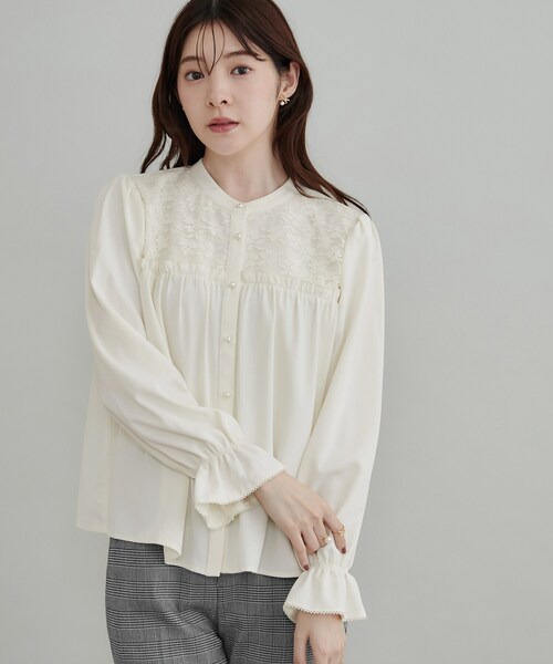 couture brooch(クチュールブローチ)の「【フリルカフスが華やか】レースギャザーブラウス(シャツ/ブラウス・レディース・ピンク系/ブラック/グレー/アイボリー・36/38/42/40)」の9枚目の写真