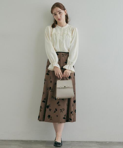 couture brooch(クチュールブローチ)の「【フリルカフスが華やか】レースギャザーブラウス(シャツ/ブラウス・レディース・ピンク系/ブラック/グレー/アイボリー・36/38/42/40)」の12枚目の写真