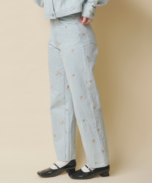 Cath Kidston（キャスキッドソン）の「エンブロイダリーデニムパンツ Ditsy Floral Embroidery（デニムパンツ・レディース・インディゴブルー/サックスブルー・S/M）」の16枚目の写真