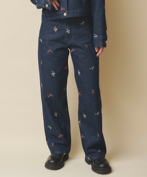 Cath Kidston（キャスキッドソン）の「エンブロイダリーデニムパンツ Ditsy Floral Embroidery（デニムパンツ・レディース・インディゴブルー/サックスブルー・S/M）」の4枚目の写真