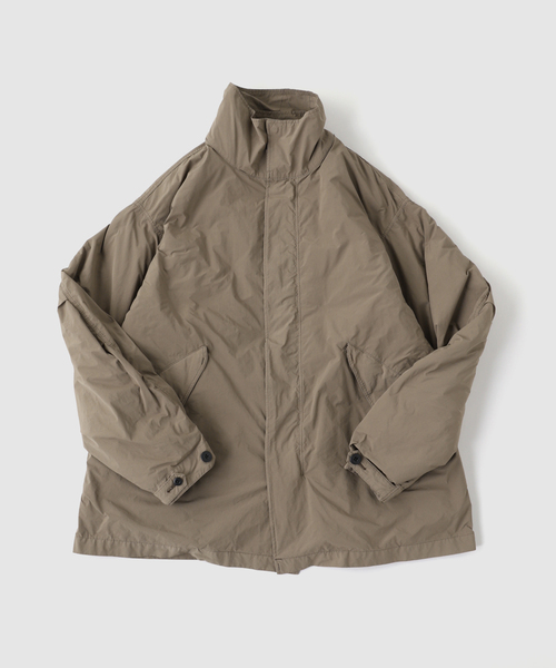 ATON(エイトン)の「ATON(エイトン)AIR WEATHER SHORT MODS COAT(モッズコート・メンズ・ブラウン/キャメル・4/6)」の2枚目の写真