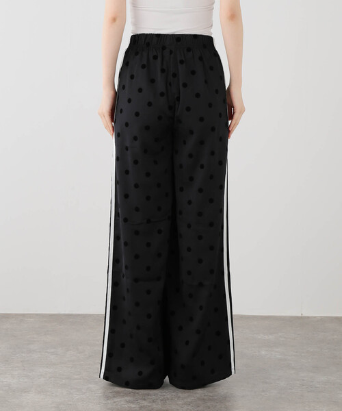 adidas Originals(アディダスオリジナルス)の「adidas originals / アディダス オリジナルス SATIN POLKADOTS WIDE LEG PANTS(その他パンツ・レディース・ブラック/アイボリー・MEDIUM)」の14枚目の写真