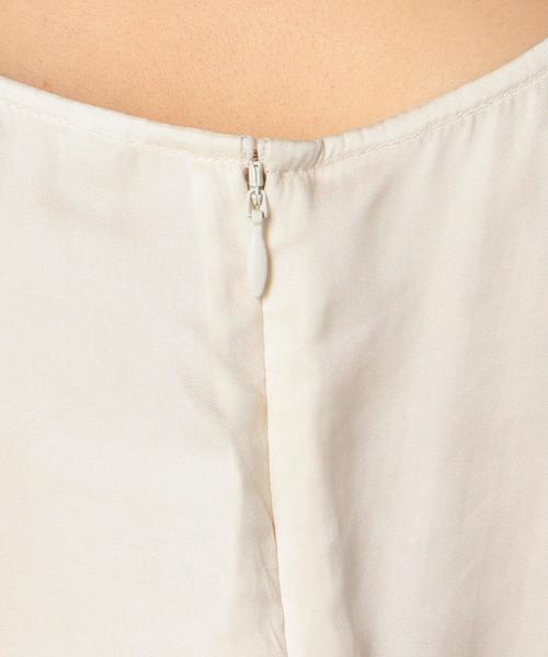 Another Edition（アナザーエディション）の「肩開きフリルワンピース/AEBFC P カタアキ フリル OP◆（ワンピース・レディース・オフホワイト/オレンジ・FREE）」の8枚目の写真