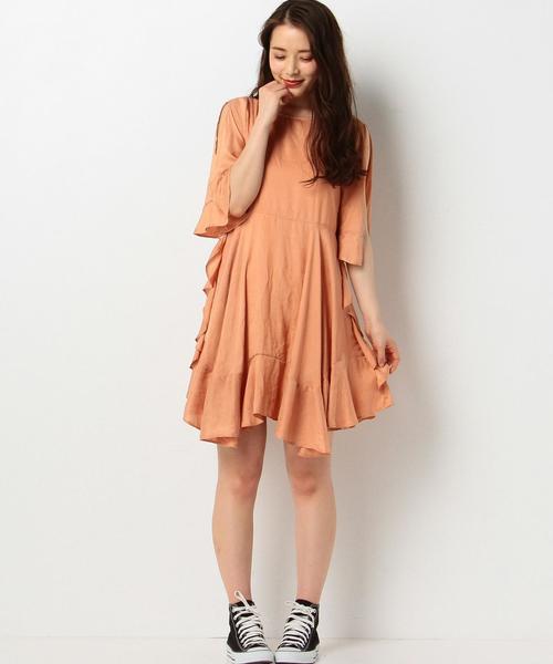 Another Edition（アナザーエディション）の「肩開きフリルワンピース/AEBFC P カタアキ フリル OP◆（ワンピース・レディース・オフホワイト/オレンジ・FREE）」の12枚目の写真
