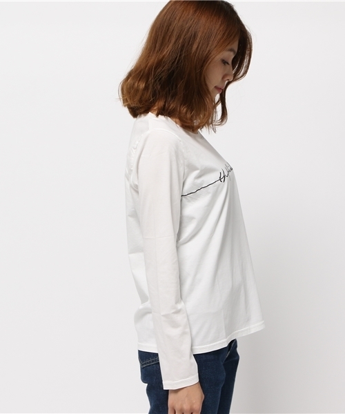 VICKY(ビッキー)の「刺繍ロゴ長袖ロングTシャツ(Tシャツ/カットソー・レディース・オフホワイト/ブラック/ライトグレー・M)」の5枚目の写真