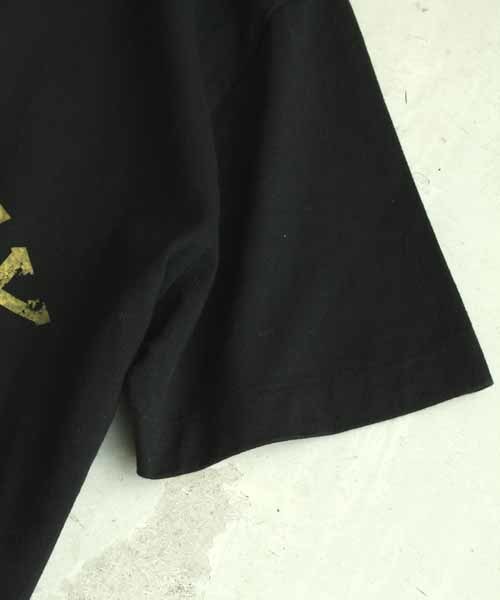 Denime(ドゥニーム)の「【MadeInJapan】BASIC CUTSEW/ベーシックカットソーKENTUCKYプリントクルーネックTシャツ(Tシャツ/カットソー・メンズ・ブラック/ホワイト/ライトブラウン・SMALL/LARGE/MEDIUM)」の18枚目の写真