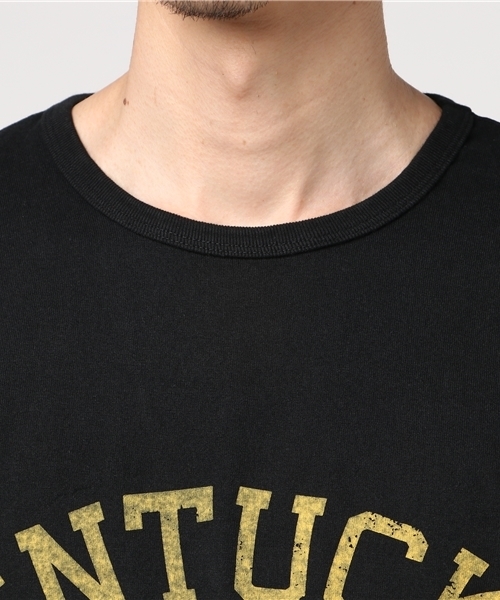 Denime(ドゥニーム)の「【MadeInJapan】BASIC CUTSEW/ベーシックカットソーKENTUCKYプリントクルーネックTシャツ(Tシャツ/カットソー・メンズ・ブラック/ホワイト/ライトブラウン・SMALL/LARGE/MEDIUM)」の6枚目の写真
