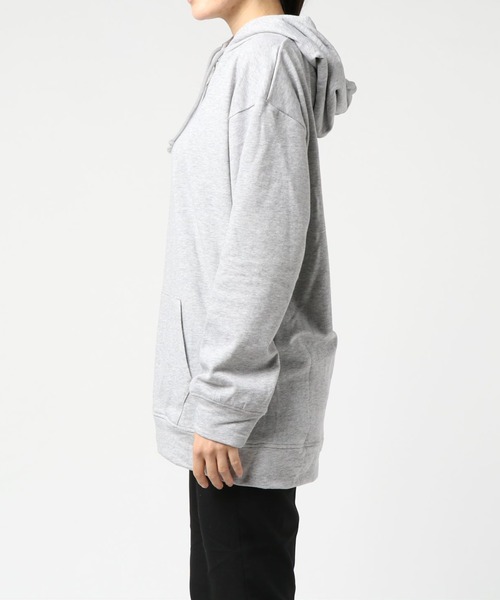 MANGROVE（マングローブ）の「スタンダードカジュアルスウェットパーカー（パーカー・レディース・ダークネイビー/パープル/ネイビー/アイボリー/ブラック/インディゴブルー/グリーン/オフホワイト/ワイン/ピンク/ライトブルー/グレー/マスタード/ホワイト/ベージュ/ライトグレー/チャコールグレー・LARGE/MEDIUM/SMALL）」の18枚目の写真