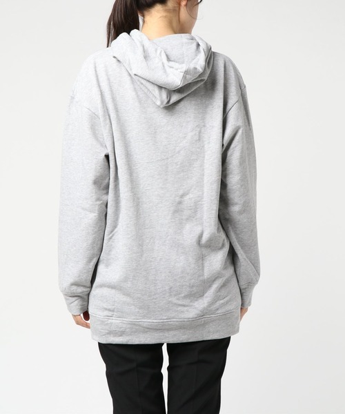 MANGROVE（マングローブ）の「スタンダードカジュアルスウェットパーカー（パーカー・レディース・ダークネイビー/パープル/ネイビー/アイボリー/ブラック/インディゴブルー/グリーン/オフホワイト/ワイン/ピンク/ライトブルー/グレー/マスタード/ホワイト/ベージュ/ライトグレー/チャコールグレー・LARGE/MEDIUM/SMALL）」の19枚目の写真