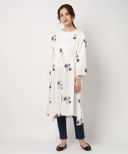 チャイハネ（チャイハネ）の「【チャイハネ】yul 花刺繍ロングカーディガン ガウン（カーディガン/ボレロ・レディース・ホワイト/ブルー/マスタード・FREE）」の12枚目の写真