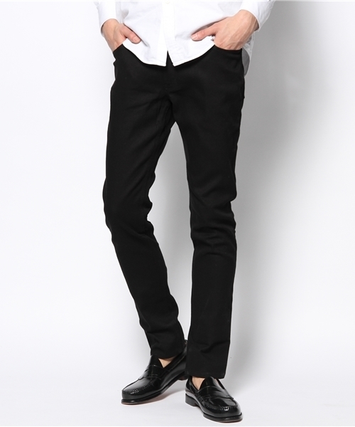 WHO'S WHO gallery（フーズフーギャラリー）の「カツラギスキニーパンツ（その他パンツ・メンズ・ピンク/サックスブルー/ベージュ/カーキ/チャコールグレー/ネイビー/ブラック・SMALL/MEDIUM/LARGE）」の2枚目の写真