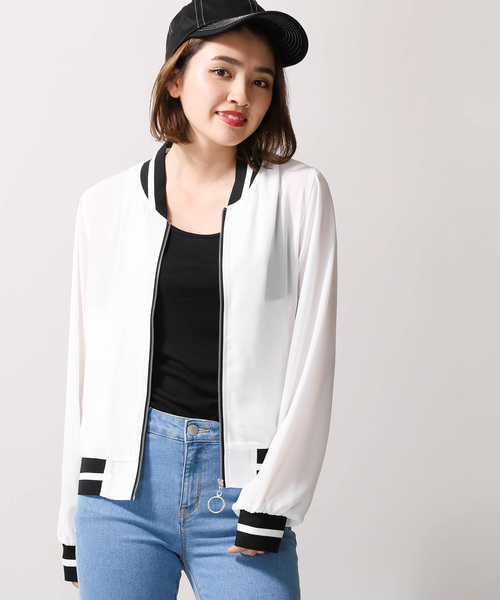 WEGO(ウィゴー)の「WEGO/シアーリングZIPブルゾン(ブルゾン・レディース・ホワイト/ブラック/ライトピンク・FREE)」の2枚目の写真