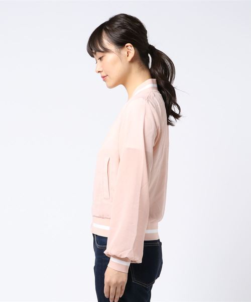 WEGO(ウィゴー)の「WEGO/シアーリングZIPブルゾン(ブルゾン・レディース・ホワイト/ブラック/ライトピンク・FREE)」の5枚目の写真