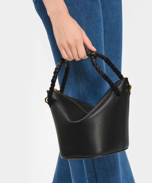 CHARLES & KEITH（チャールズ & キース）の「ロープハンドルハンドバッグ / ROPE HANDLE HANDBAG（ハンドバッグ・レディース・ブラック/ピンク系その他・S）」の3枚目の写真