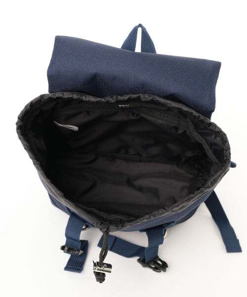 こども ビームス（コドモビームス）の「ARCH&LINE / UTILITY コーデュラ キッズ ミニ リュックサック 18（バックパック/リュック・キッズ・ブラック/ベージュ/ネイビー/グレー/レッド/オリーブ・ONE SIZE）」の16枚目の写真