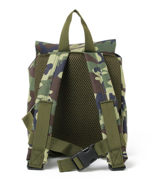 こども ビームス（コドモビームス）の「ARCH&LINE / UTILITY コーデュラ キッズ ミニ リュックサック 18（バックパック/リュック・キッズ・ブラック/ベージュ/ネイビー/グレー/レッド/オリーブ・ONE SIZE）」の14枚目の写真