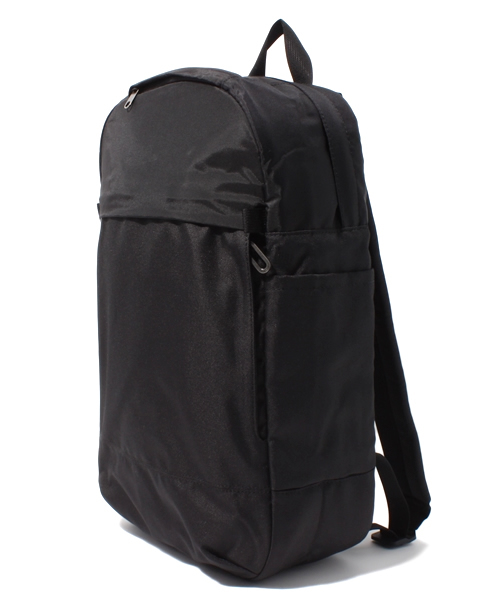 BEAMS（ビームス）の「Incase / CAMPUS COMPACT BACKPACK（バックパック/リュック・メンズ・オフホワイト/ブラック/オレンジ・ONE SIZE）」の4枚目の写真