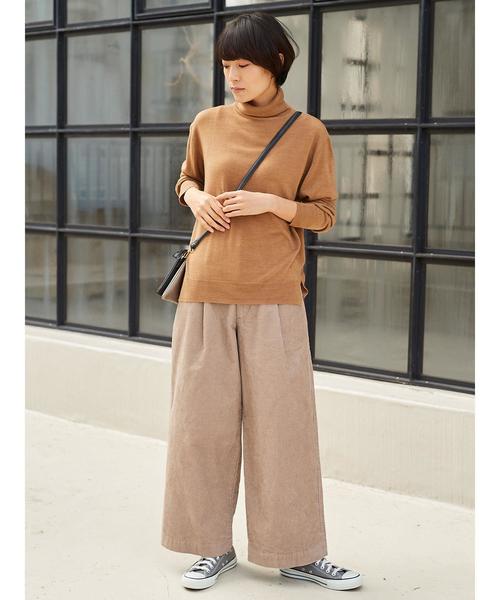 AMERICAN HOLIC(アメリカンホリック)の「・タートルニット裾スリットプルオーバー(ニット/セーター・レディース・チャコールグレー/ブラック/パープル/キャメル/その他7/ブルーグリーン/ホワイト系その他4/ベージュ系その他2・M/L)」の20枚目の写真