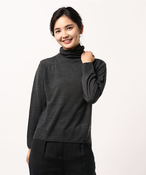 AMERICAN HOLIC(アメリカンホリック)の「・タートルニット裾スリットプルオーバー(ニット/セーター・レディース・チャコールグレー/ブラック/パープル/キャメル/その他7/ブルーグリーン/ホワイト系その他4/ベージュ系その他2・M/L)」の9枚目の写真