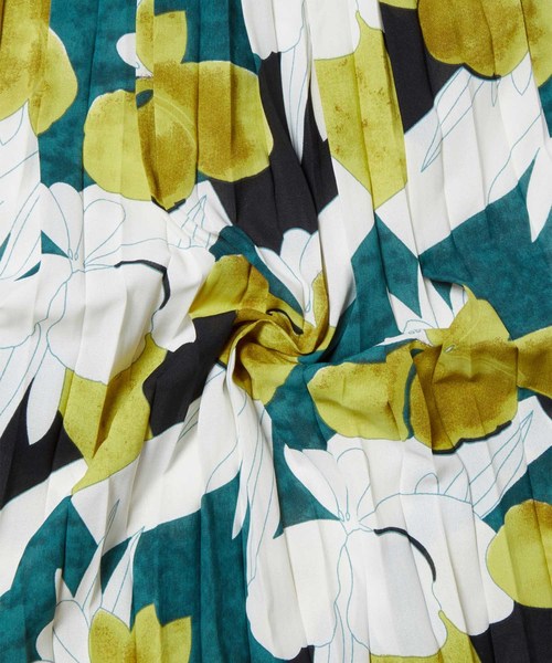 fifth（フィフス）の「プリーツフラワーロングスカート（スカート・レディース・レッド/イエロー/グリーン・MEDIUM）」の6枚目の写真