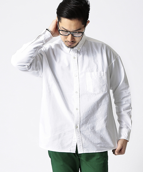 BEAMS（ビームス）の「○BEAMS / ビッグシルエット ボタンダウンシャツ（シャツ/ブラウス・メンズ・ホワイト/ブルー・MEDIUM/LARGE）」の2枚目の写真