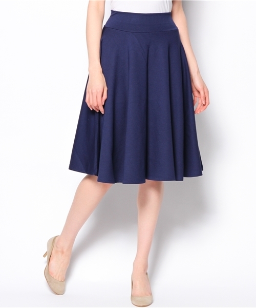 ROSE BUD（ローズバッド）の「【GISELe掲載】LCTB-14122 MIDI FLARE SKIRT（スカート・レディース・オフホワイト/マスタード/ネイビー/ブラック/キャメル/ダークグリーン/ダークグレー/ライトピンク/ライトブルー・ONE SIZE）」の6枚目の写真