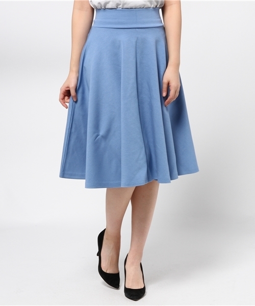 ROSE BUD（ローズバッド）の「【GISELe掲載】LCTB-14122 MIDI FLARE SKIRT（スカート・レディース・オフホワイト/マスタード/ネイビー/ブラック/キャメル/ダークグリーン/ダークグレー/ライトピンク/ライトブルー・ONE SIZE）」の5枚目の写真