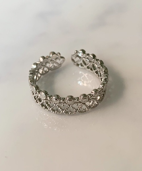 dictionary（ディクショナリー）の「【dictionary / ディクショナリー】 メタル デザイン リング / フリーサイズ（リング・レディース・シルバー系その他4/シルバー系その他5/ゴールド系その他2/ゴールド系その他3/ゴールド系その他4/ゴールド系その他5/シルバー/ゴールド/シルバー系その他/ゴールド系その他/シルバー系その他2/シルバー系その他3・FREE）」の3枚目の写真