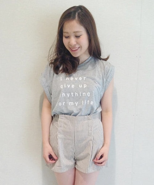 Chico（チコ）の「タック袖T（Tシャツ/カットソー・レディース・ホワイト/レッド/ネイビー/ブラック/グレー・FREE）」の4枚目の写真