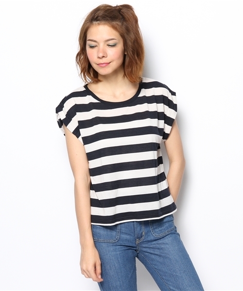 Chico（チコ）の「タック袖T（Tシャツ/カットソー・レディース・ホワイト/レッド/ネイビー/ブラック/グレー・FREE）」の8枚目の写真