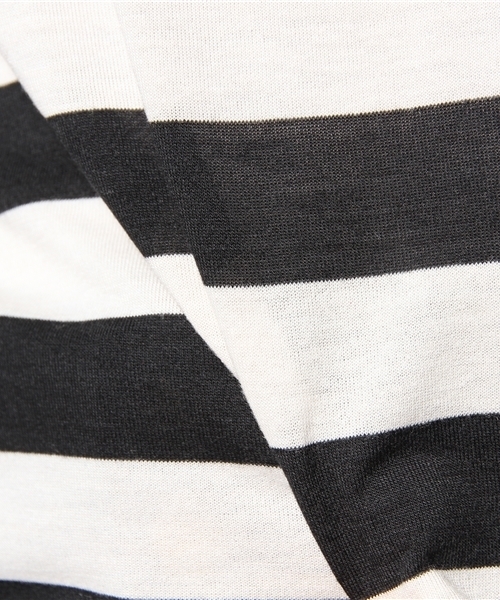 Chico（チコ）の「タック袖T（Tシャツ/カットソー・レディース・ホワイト/レッド/ネイビー/ブラック/グレー・FREE）」の16枚目の写真