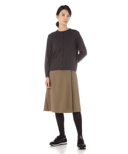 SUNSPEL（サンスペル）の「SUNSPEL / WOMEN’S FINE MERINO WOOL（ニット/セーター・レディース・ライトグレー/チャコール・1/2）」の6枚目の写真