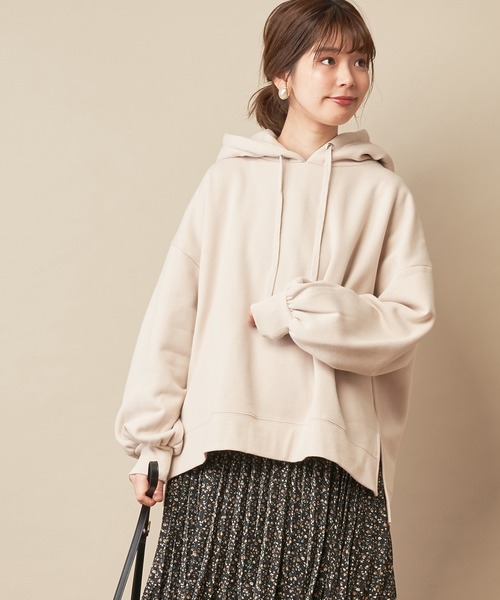 natural couture(ナチュラルクチュール)の「【WEB限定】裏起毛裏毛ゆるパーカー(スウェット・レディース・オフホワイト/モカ/ライトベージュ/ラベンダー・FREE)」の15枚目の写真