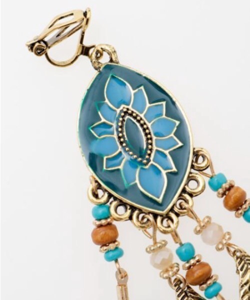 チャイハネ（チャイハネ）の「【チャイハネ】オリエンタルフェザーイヤリング（イヤリング・レディース・ブルー/ブラック・FREE）」の5枚目の写真