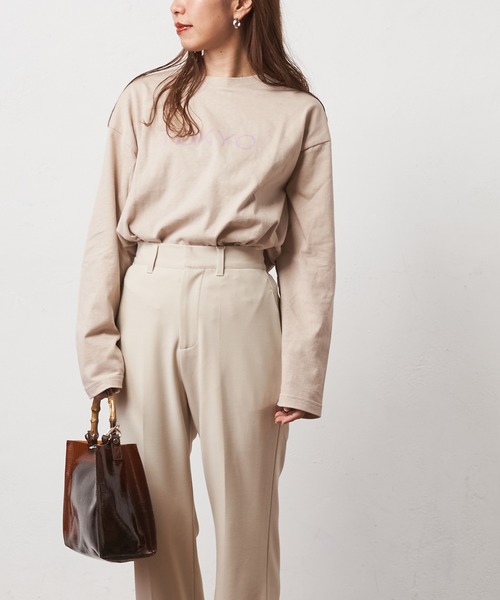 natural couture（ナチュラルクチュール）の「CITYロゴTシャツ（Tシャツ/カットソー・レディース・ベージュ/オフホワイト/ピンク/ナチュラル・FREE）」の11枚目の写真