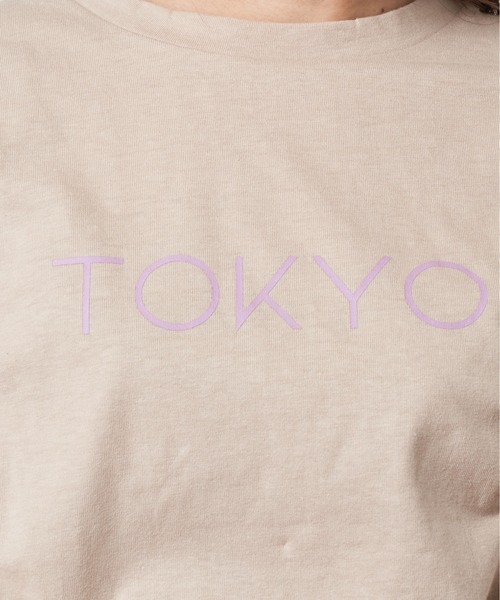 natural couture（ナチュラルクチュール）の「CITYロゴTシャツ（Tシャツ/カットソー・レディース・ベージュ/オフホワイト/ピンク/ナチュラル・FREE）」の12枚目の写真